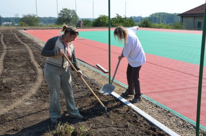 Obrázek galerie Multifukční hřiště