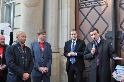 Obrázek galerie Stop letišti