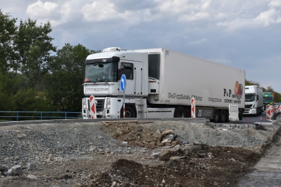 Stavba křižovatky U Papryčů