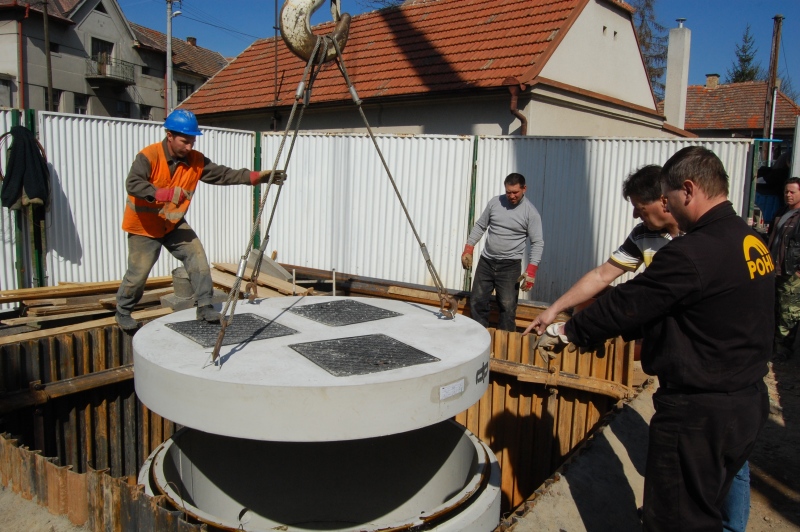 Usazení přečerpávací jímky