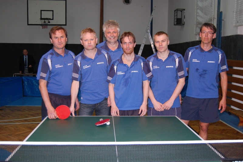 Ilustrační obrázek po zápase ve stolním tenisu