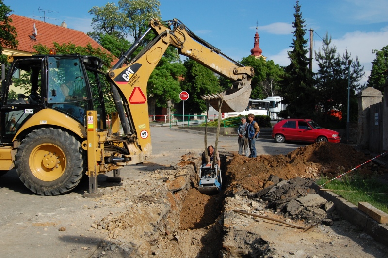 Ilustrační obrázek stavba kanalizace