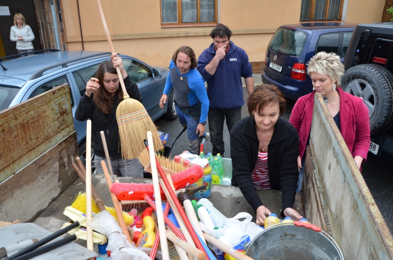 Pomoc - povodeň 2013